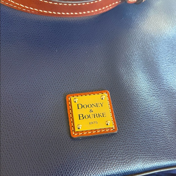 Authentic Dooney & Bourke Bag - Picture 5 of 16